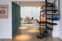 立鋼結構柱欄桿直旋樓梯